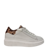 Sneakers in pelle bianca con tappone e linguetta animalier F/W