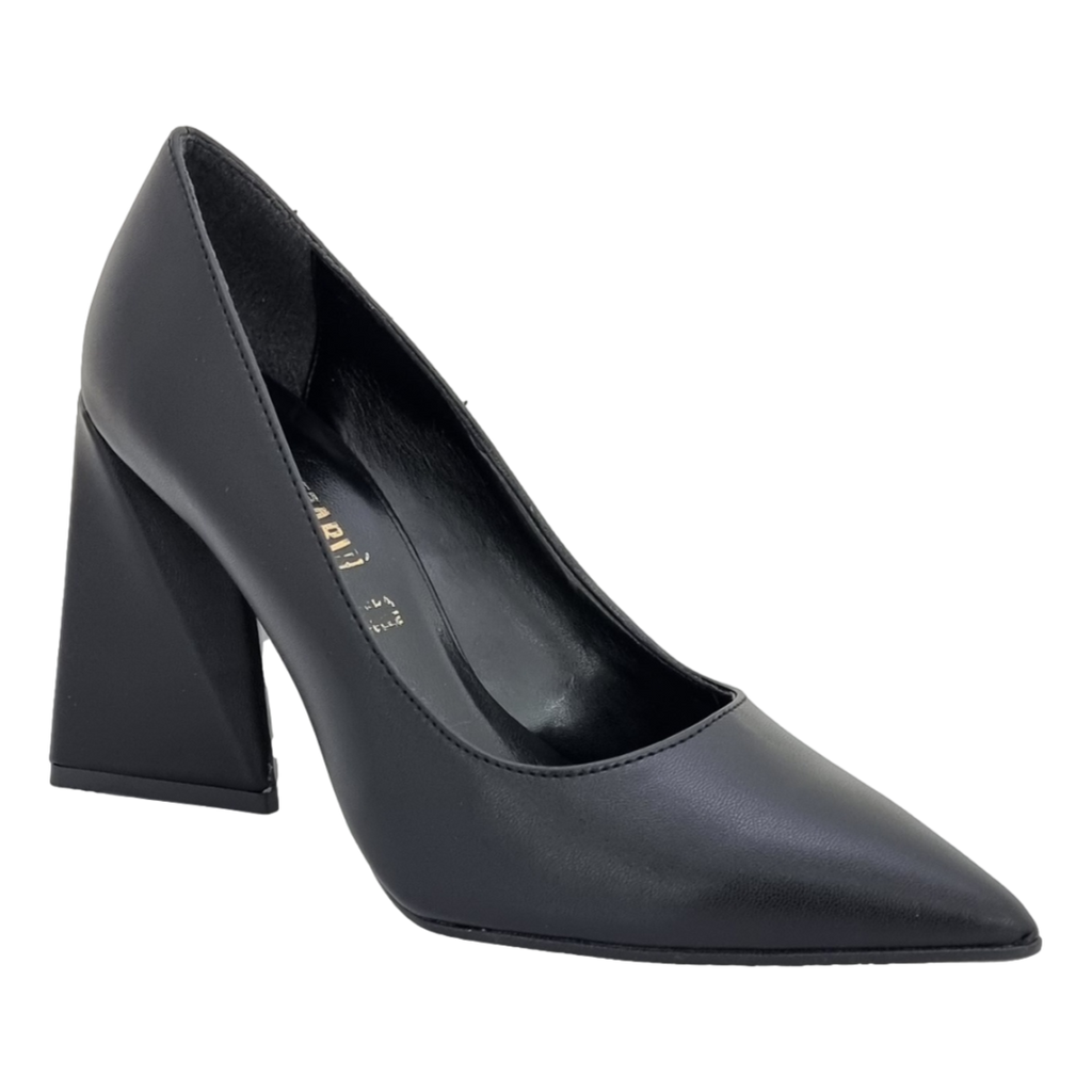 Decoltè pelle nero tacco a piramide F/W