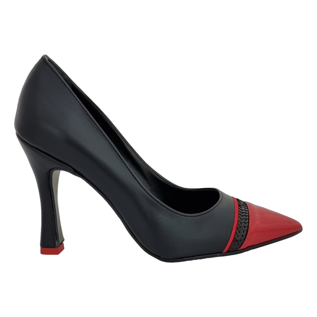 Decolte nere 2025 e rosse