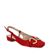 Mocassini raso rosso con tacco basso punta quadrata e accessorio oro