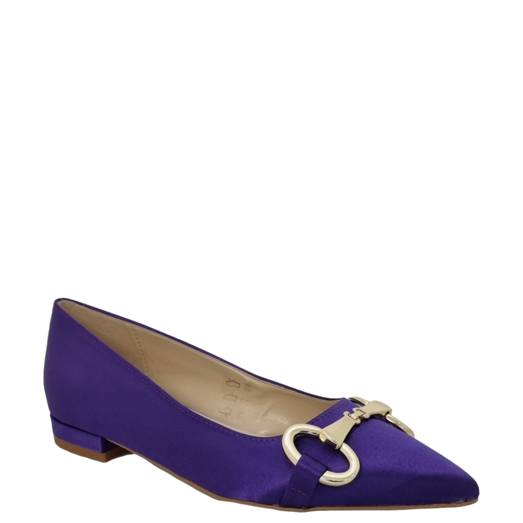 Ballerine a punta in raso viola con accessorio oro