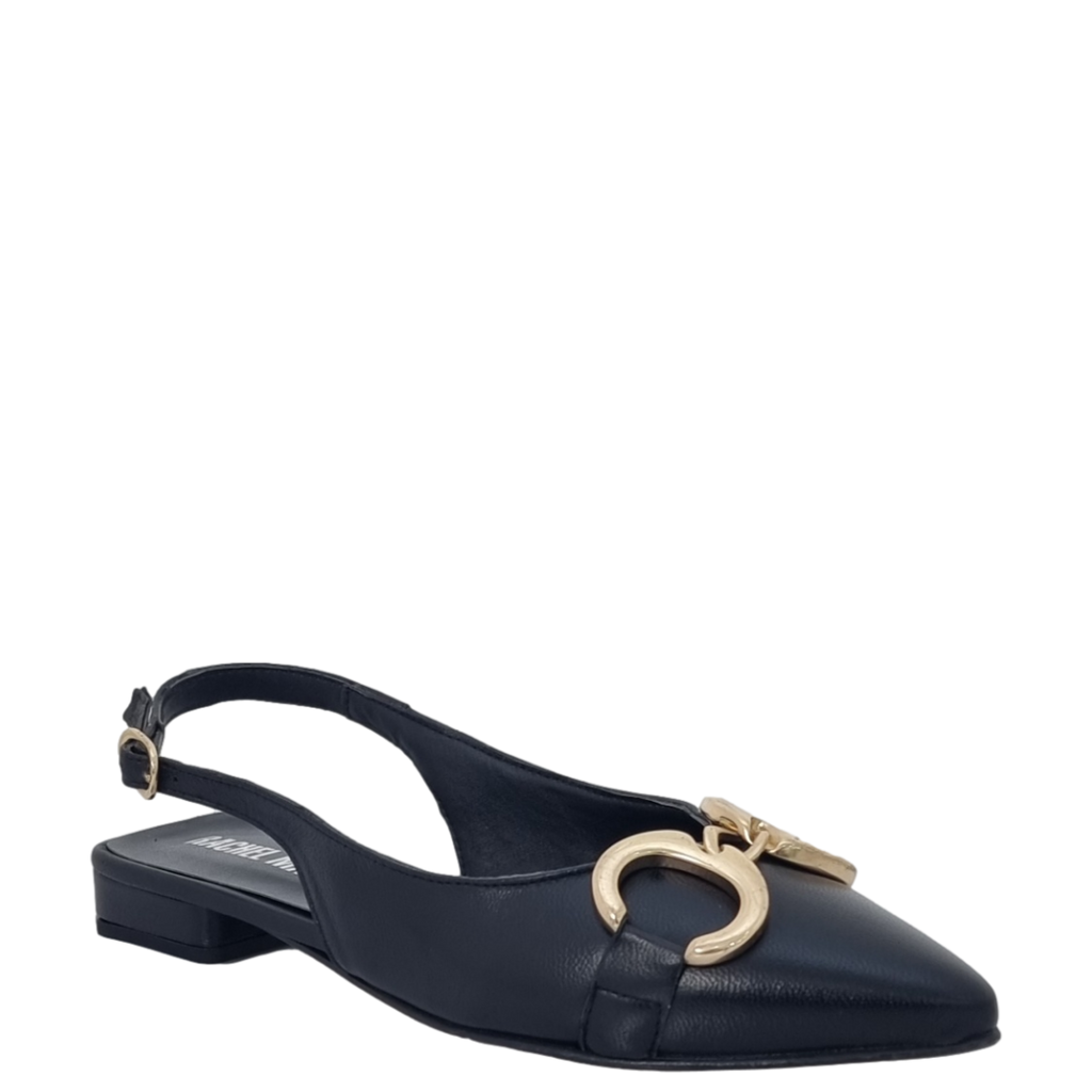 Ballerine in pelle nere a punta con accessorio oro