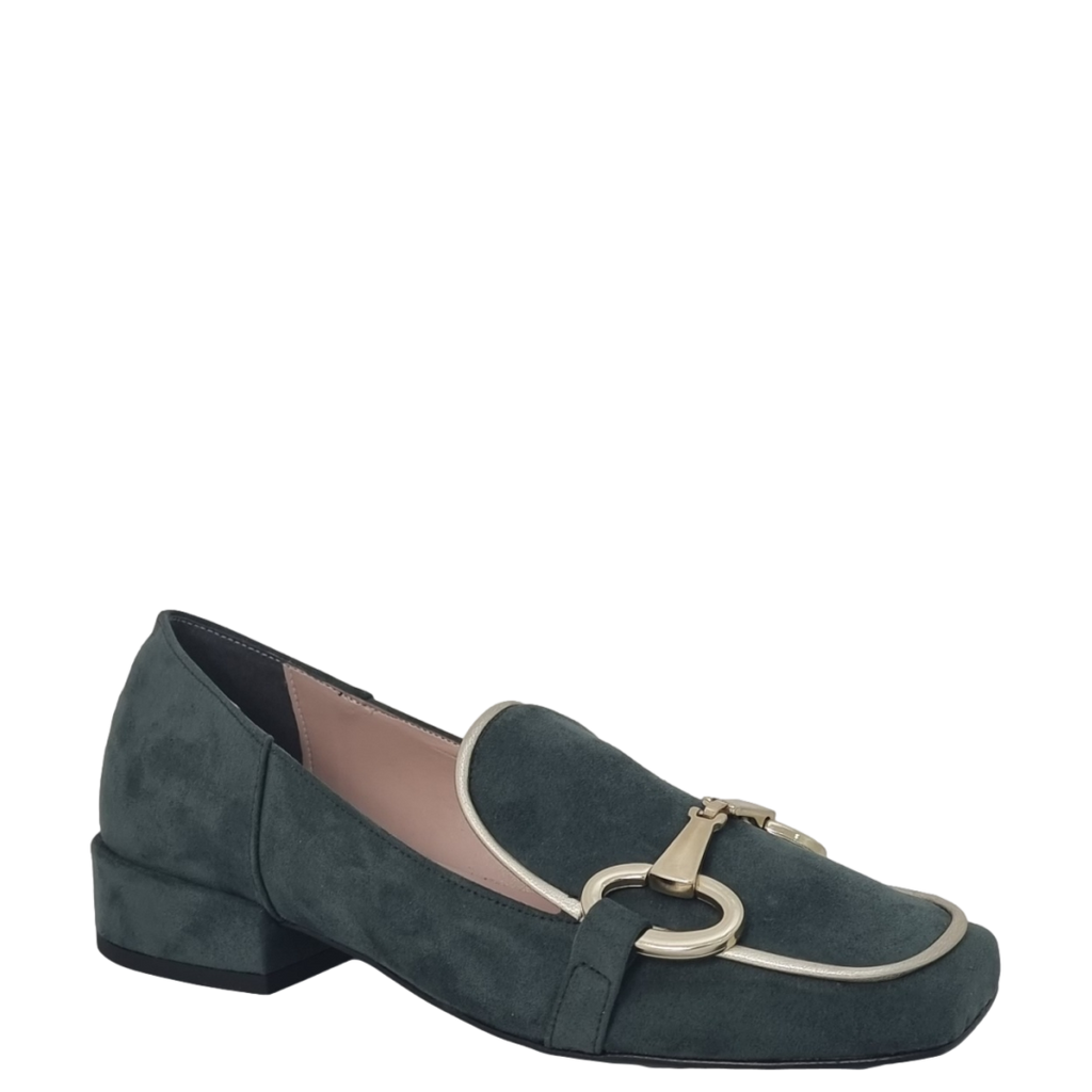 Mocassini punta quadrata camoscio verdone e accessorio oro F/W