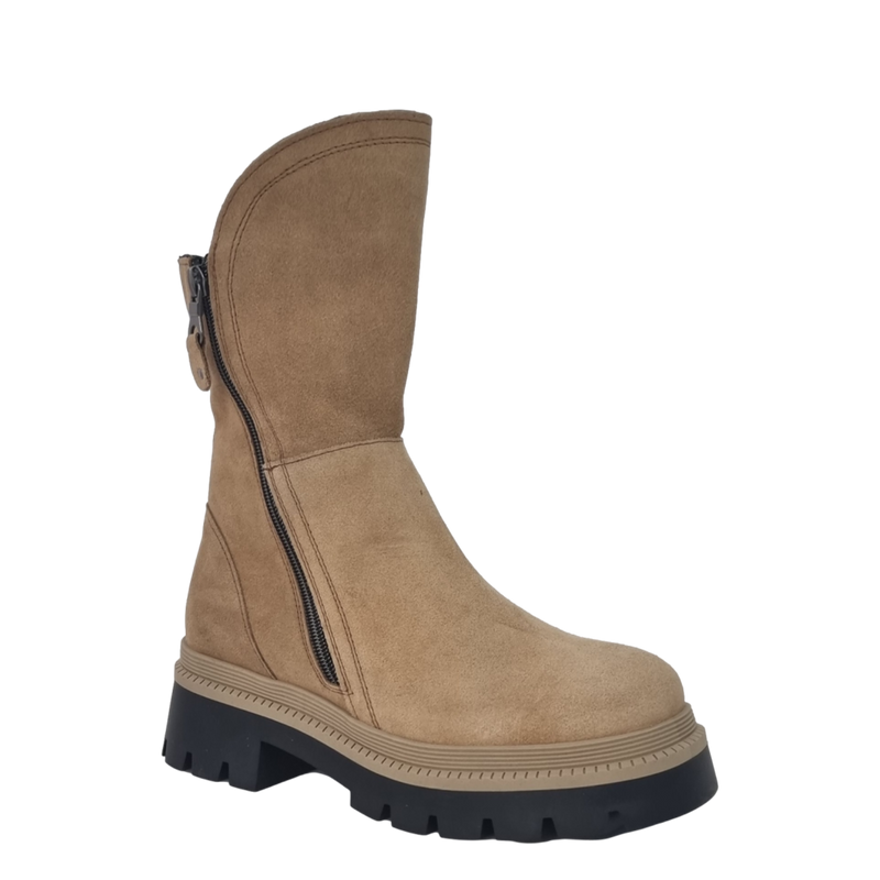 Anfibi a stivaletto con zip camoscio beige fondo alto F/W