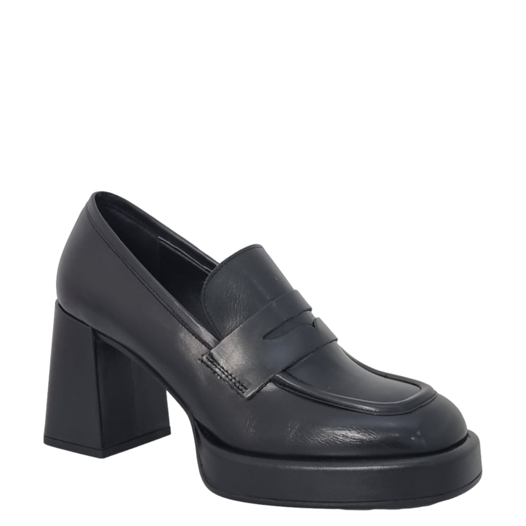 Mocassini con tacco e plateau basso in pelle nero F/W