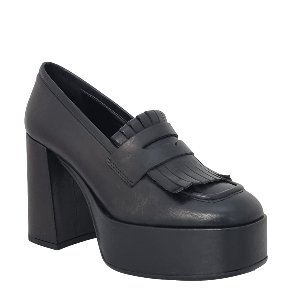 Mocassini con frange tacco e plateau alto in pelle nero F/W