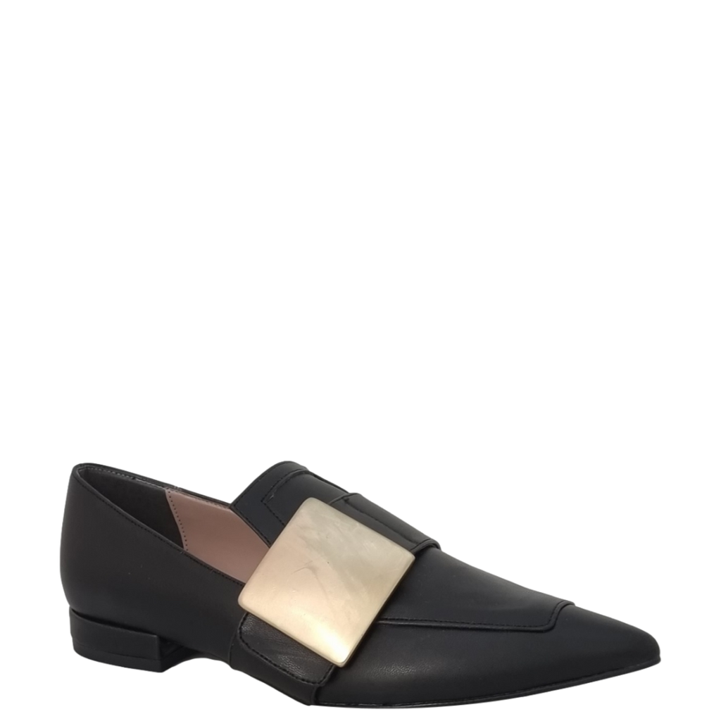 Ballerine a punta in pelle nero con accessorio oro F/W