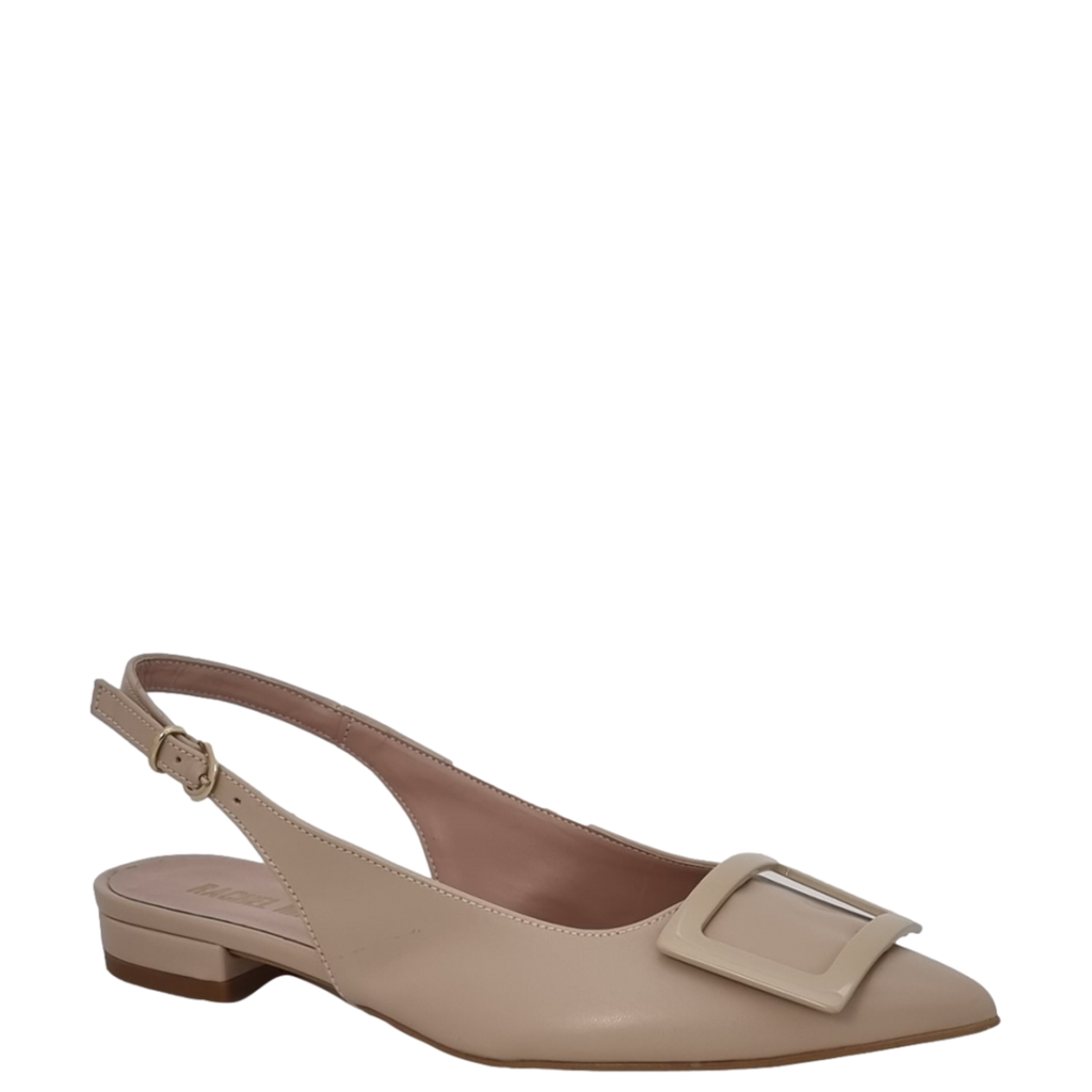 Ballerine chanel a punta in pelle nude con accessorio in tinta
