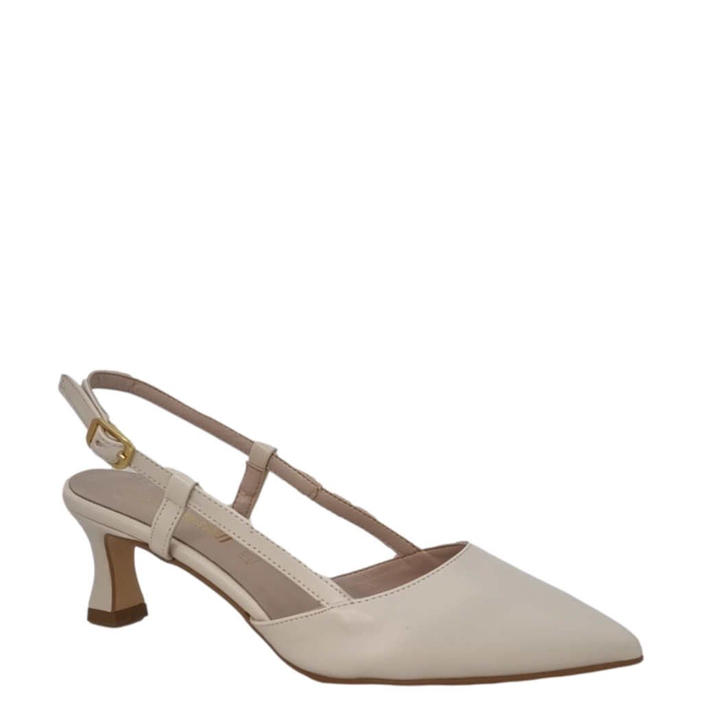 Décolleté chanel pelle panna con tacco basso