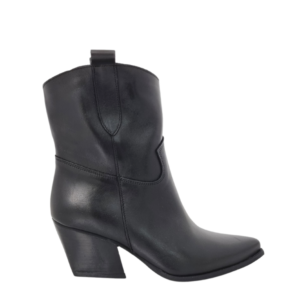 Tronchetti neri pelle bassi online