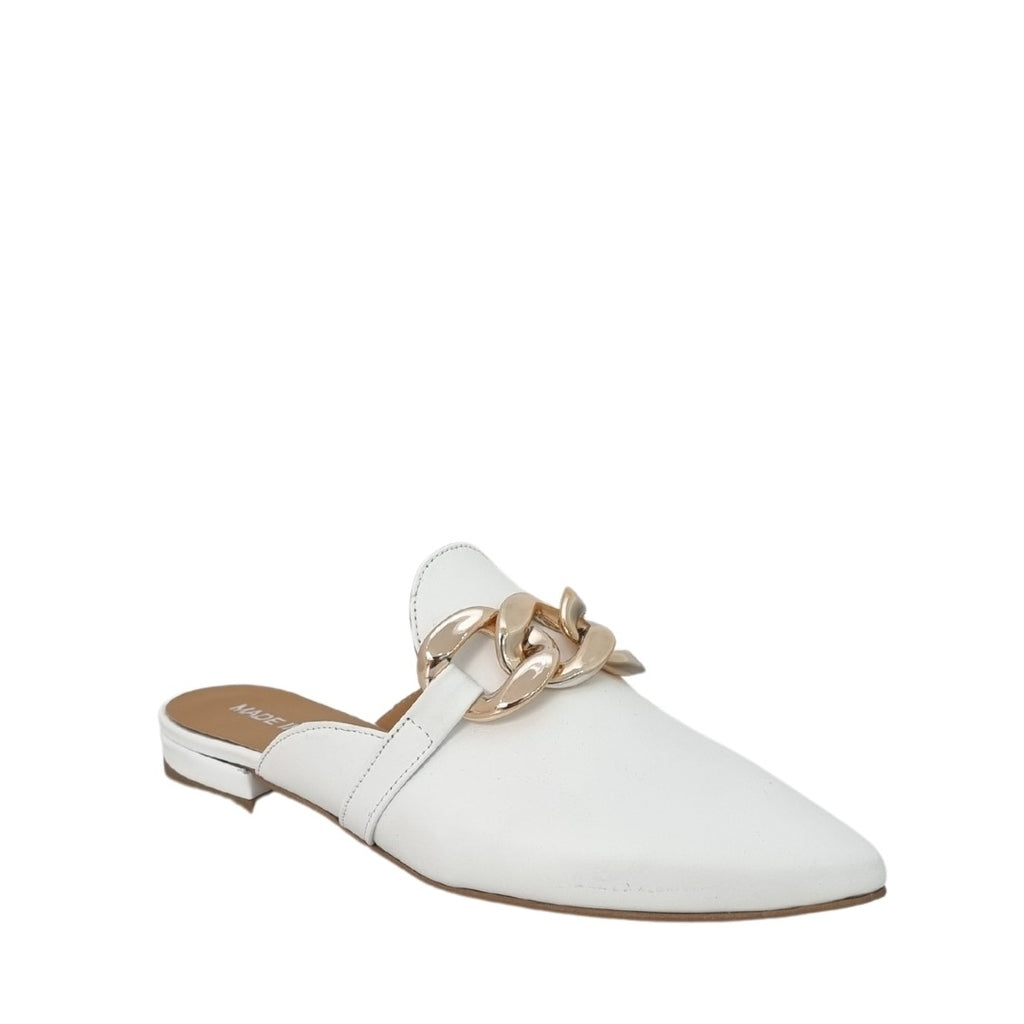 Slippers a punta bianche con catena oro